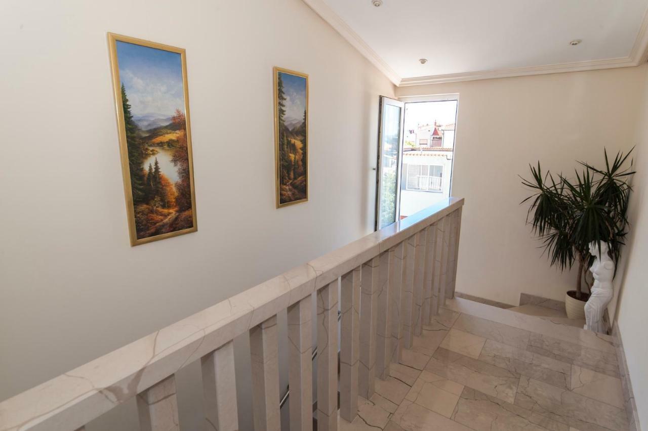 House Bacak - Apartment & Wellness-Studio Башка-Вода Экстерьер фото